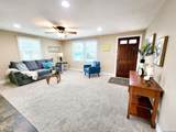 936 14th Se - Photo 9