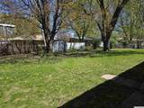 1018 Crestmore Way - Photo 19