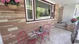 1715 Hillcrest Dr - Photo 3
