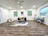 209 Walnut - Photo 9