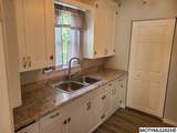 1424 Hampshire - Photo 7