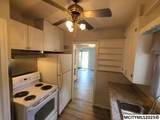 1424 Hampshire - Photo 9