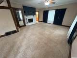 620 Ash St - Photo 2