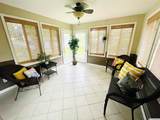 7 Regency Ct - Photo 5