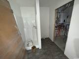 320 Walnut St - Photo 13