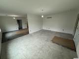 320 Walnut St - Photo 5