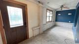 415 Massachusetts - Photo 3