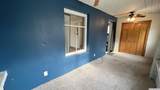 415 Massachusetts - Photo 4
