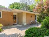 296 Willowbrook Dr - Photo 4