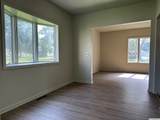 304 10th St - Photo 5