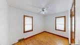 311 Walnut - Photo 11