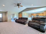 2845 Rainbow Ct - Photo 4