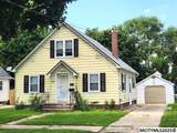 538 12th Se - Photo 1
