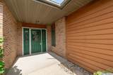 2048 Hunters Ridge Dr - Photo 9