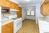 1652 Hillcrest Dr - Photo 5