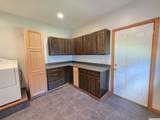 403 Iowa - Photo 13