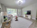 334 10th Ne - Photo 2