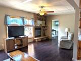 1604 Meadowbrook Dr - Photo 3