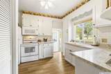 938 12th Ne - Photo 11