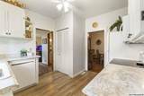 938 12th Ne - Photo 12