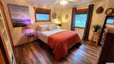 902 6th St - Photo 15