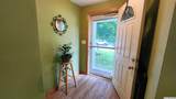 902 6th St - Photo 2