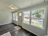 329 14th Se - Photo 11