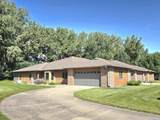 2042 Hunters Ridge Dr - Photo 1