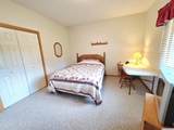 2042 Hunters Ridge Dr - Photo 18