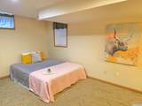 820 N Jefferson - Photo 32