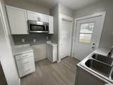 809 N Jackson - Photo 2