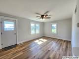 132 Main St - Photo 2