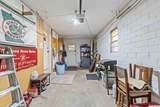 907 7th St - Photo 18