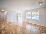 323 Main - Photo 2