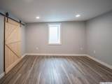 323 Main - Photo 32