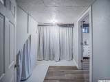323 Main - Photo 36