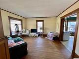 1602 Clark St - Photo 11