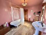 1602 Clark St - Photo 22