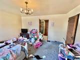 1602 Clark St - Photo 35