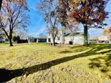 335 Lakeview Dr - Photo 16