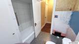 209 Adams St - Photo 14