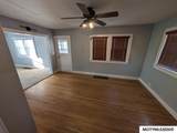 620 College St - Photo 8