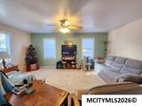 704 13th St - Photo 2