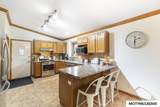 2037 12th Ne - Photo 7