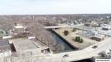 335-339 Delaware - Photo 25