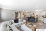 727 Progess Ave - Photo 3