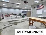 687 Taft - Photo 16