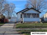 321 21st Se - Photo 1