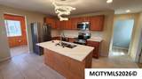 121 Walnut St - Photo 5