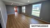 121 Walnut St - Photo 7